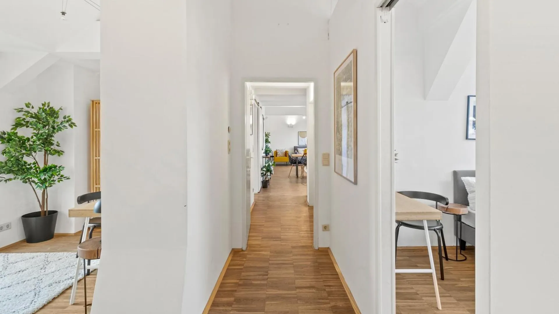 Ferienwohnung Terrace - 155 M² - 5 Min U6 Thaliastrasse Wien