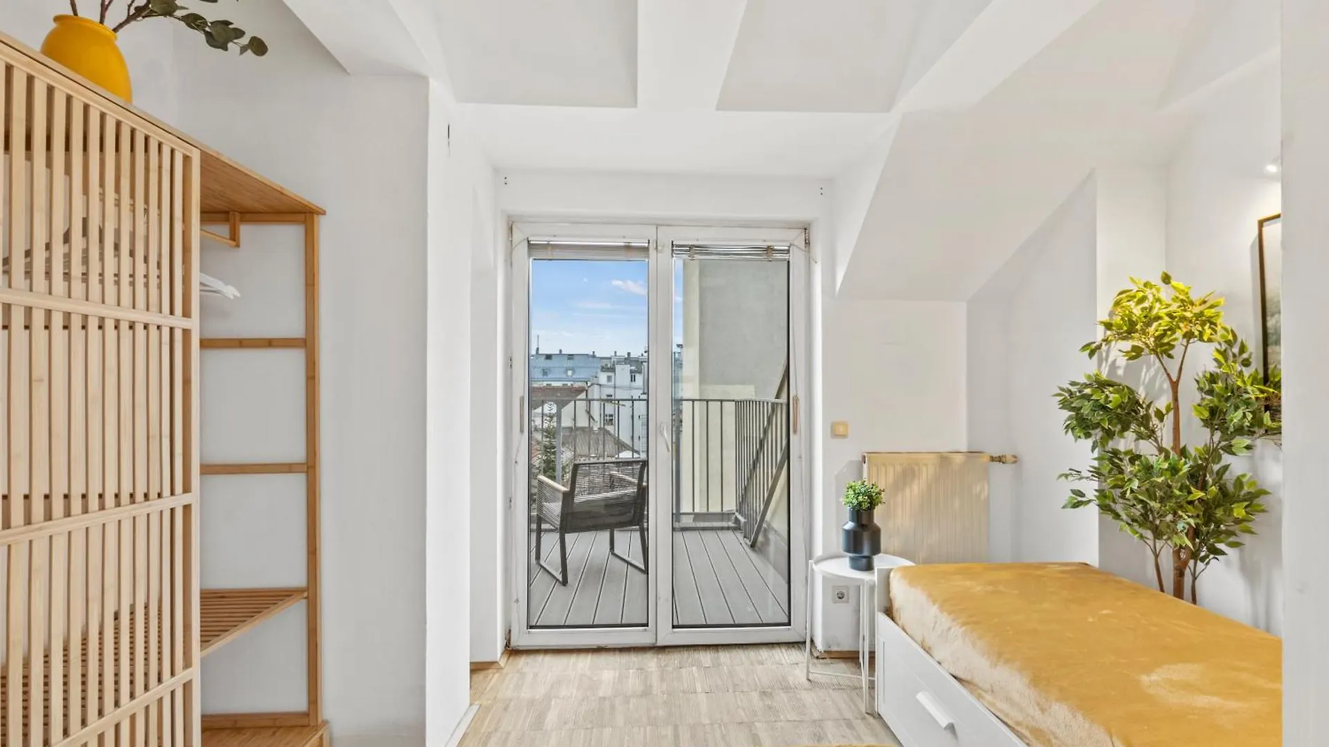 Ferienwohnung Terrace - 155 M² - 5 Min U6 Thaliastrasse Wien