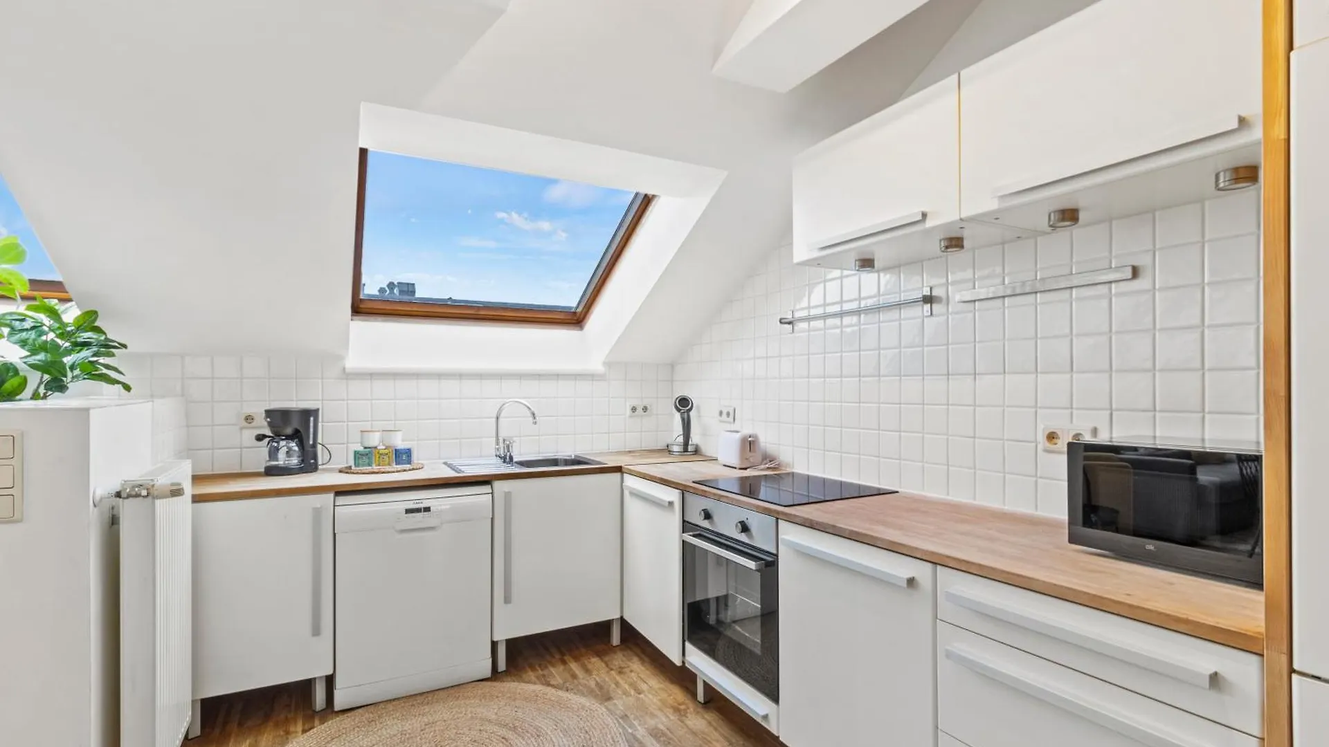 Ferienwohnung Terrace - 155 M² - 5 Min U6 Thaliastrasse Wien 0*,
