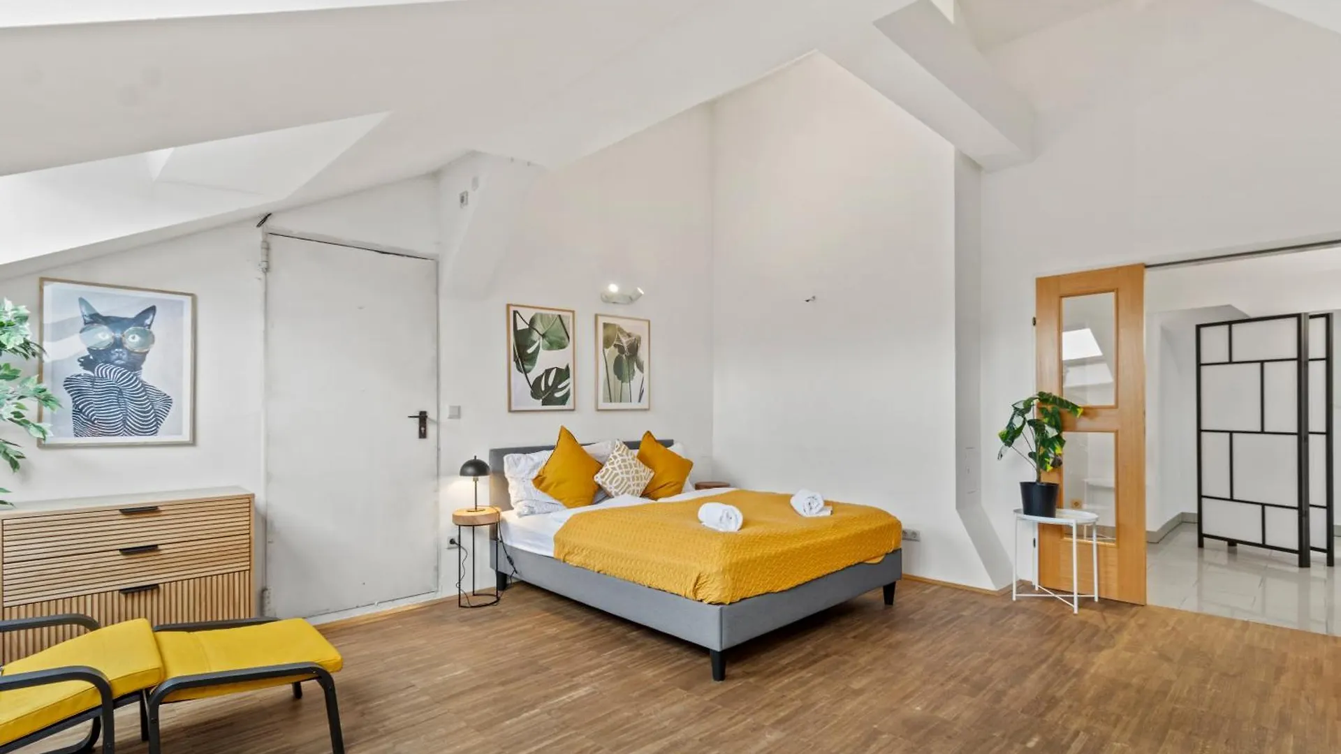 Apartment Ferienwohnung Terrace - 155 M² - 5 Min U6 Thaliastrasse Wien
